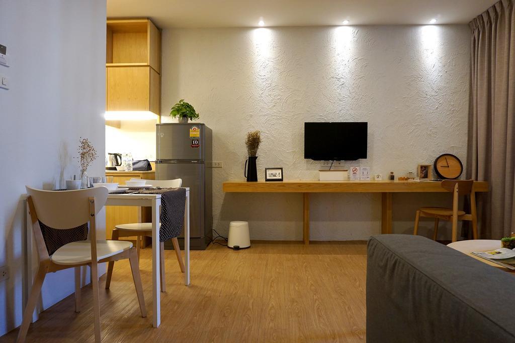 Hotel Benri sriracha Residencia Si Racha Exterior foto