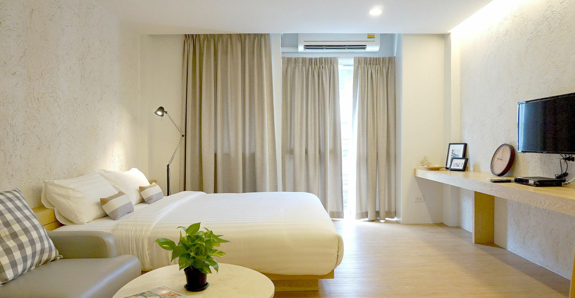 Hotel Benri sriracha Residencia Si Racha Exterior foto